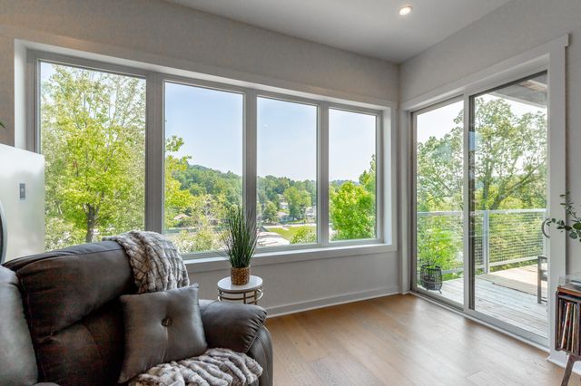 411 Fairpoint Street 308, Chattanooga, TN 37405