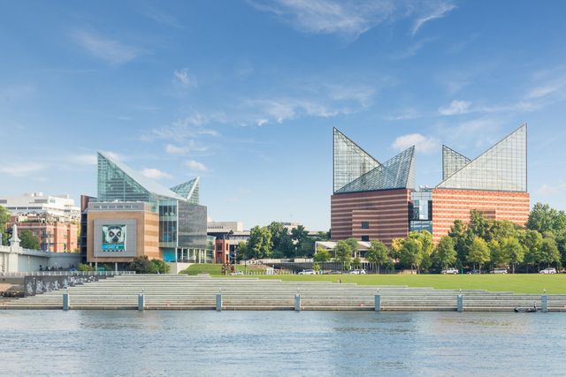 411 Fairpoint Street 308, Chattanooga, TN 37405