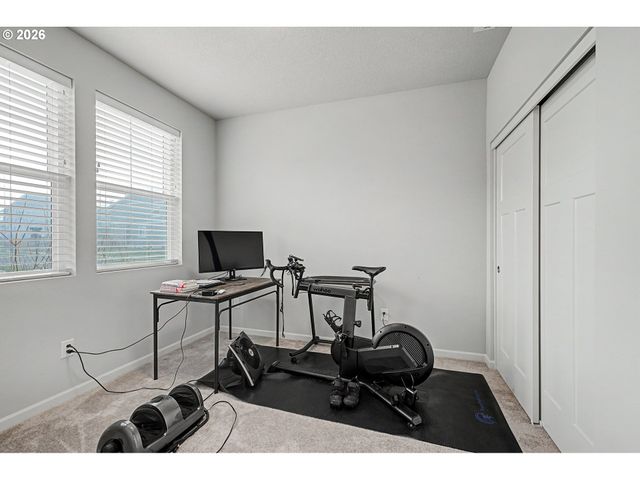 2753 Nw SHADDEN Dr, Mc Minnville, OR 97128