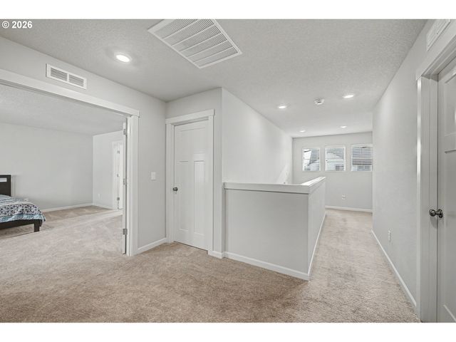 2753 Nw SHADDEN Dr, Mc Minnville, OR 97128