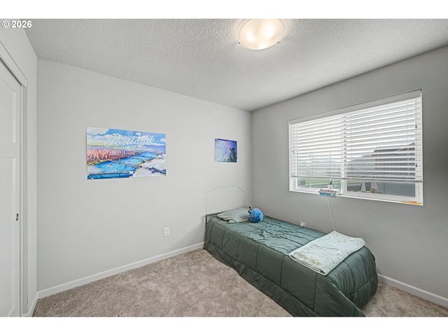 2753 Nw SHADDEN Dr, Mc Minnville, OR 97128