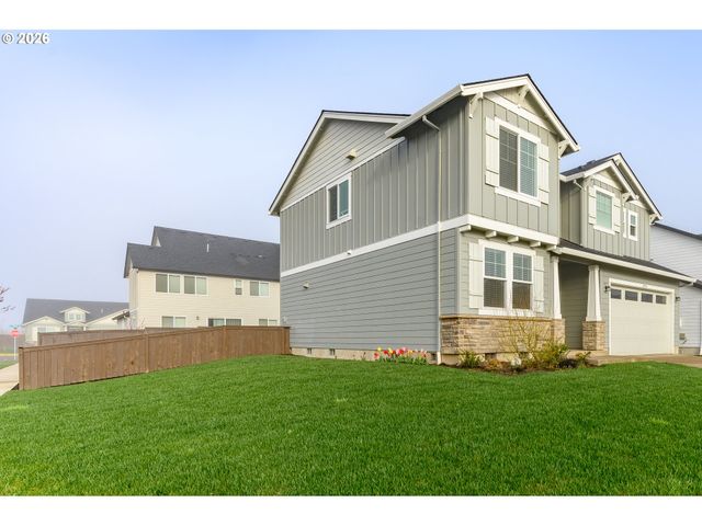 2753 Nw SHADDEN Dr, Mc Minnville, OR 97128