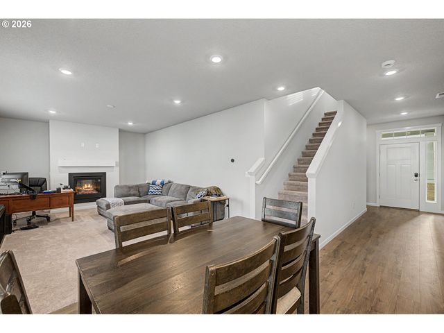 2753 Nw SHADDEN Dr, Mc Minnville, OR 97128