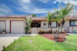 7 Farnworth Drive, Boynton Beach, FL 33426