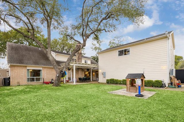 11930 Westmere Drive, Houston, TX 77077