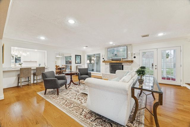 11930 Westmere Drive, Houston, TX 77077