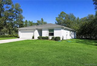 8847 N Pitcairn Way, Citrus Springs, FL 34434