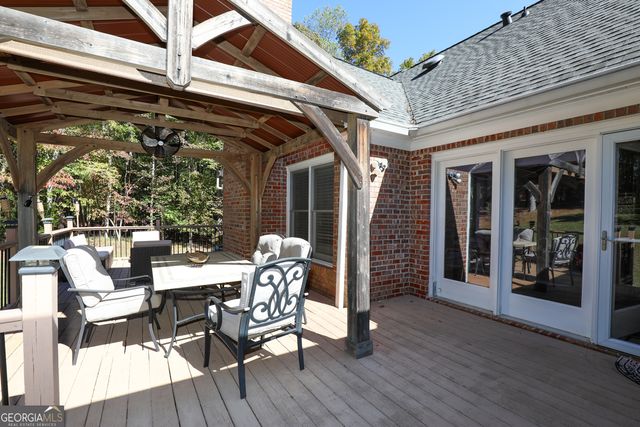 482 Buck Trail, Hoschton, GA 30548