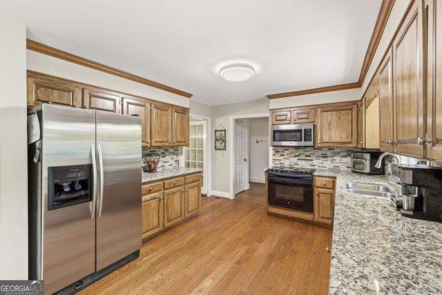 521 River Bridge Trail, Cornelia, GA 30531