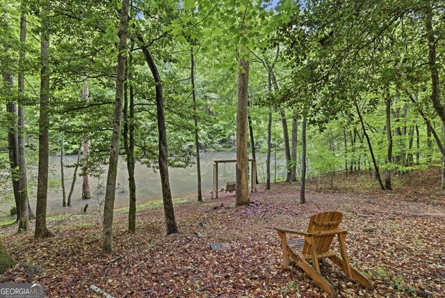 521 River Bridge Trail, Cornelia, GA 30531