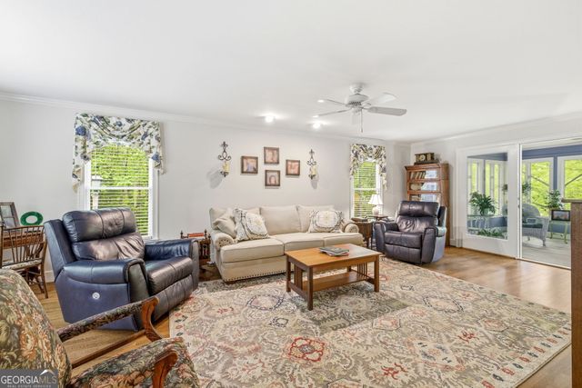 521 River Bridge Trail, Cornelia, GA 30531