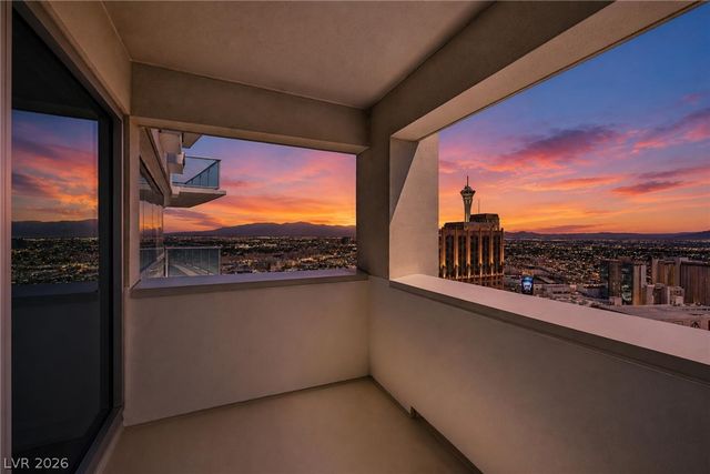 2700 Las Vegas Boulevard 3304, Las Vegas, NV 89109