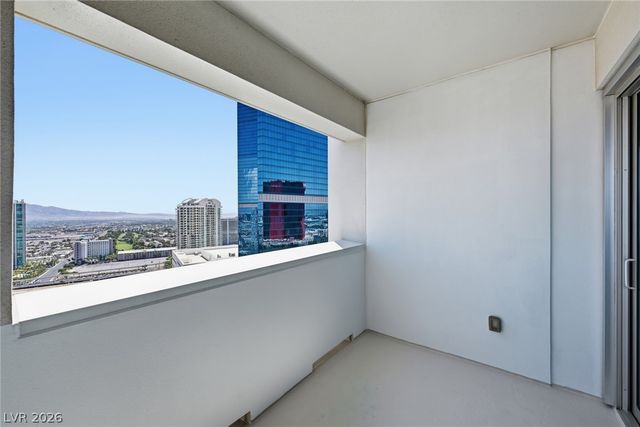 2700 Las Vegas Boulevard 3304, Las Vegas, NV 89109