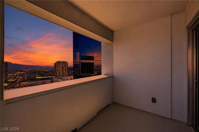 2700 Las Vegas Boulevard 3304, Las Vegas, NV 89109