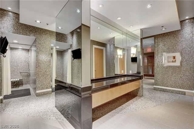 2700 Las Vegas Boulevard 3304, Las Vegas, NV 89109