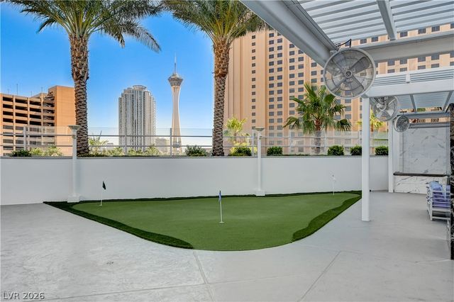 2700 Las Vegas Boulevard 3304, Las Vegas, NV 89109