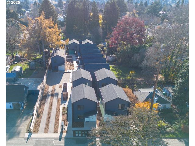 9963 Se Cottage Ln 6, Milwaukie, OR 97222