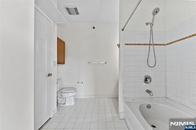 26 Ave At Port Imperial 425, West New York, NJ 07093
