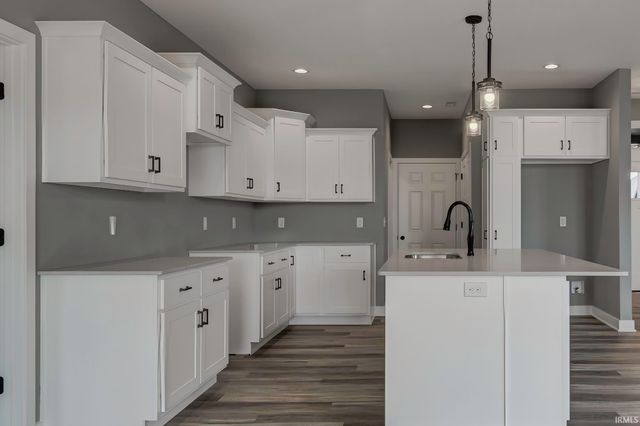 1397 Dixon Place, Huntertown, IN 46748