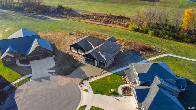 1397 Dixon Place, Huntertown, IN 46748