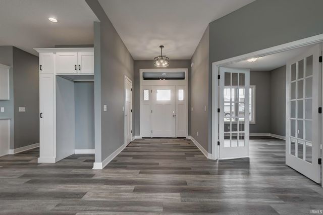 1397 Dixon Place, Huntertown, IN 46748