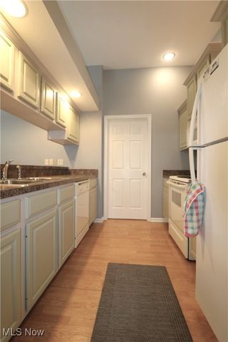 3 Fox Run Cove B, Norwalk, OH 44857