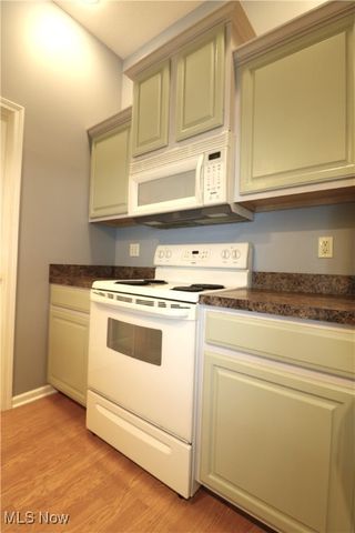 3 Fox Run Cove B, Norwalk, OH 44857