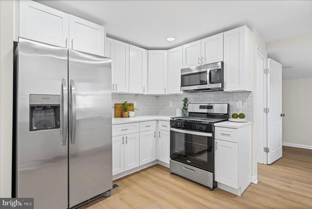 4412 MAPLE AVE, Baltimore, MD 21227