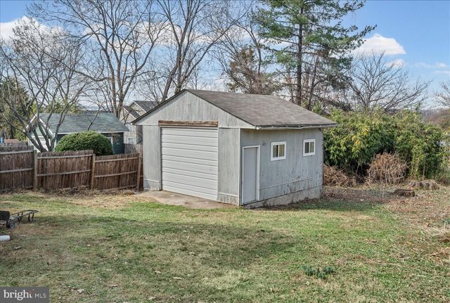 4412 MAPLE AVE, Baltimore, MD 21227