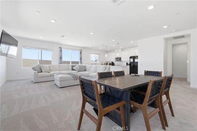 3347 Emerald Ln, Lancaster, CA 93535