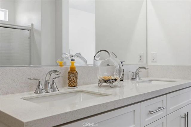 3347 Emerald Ln, Lancaster, CA 93535