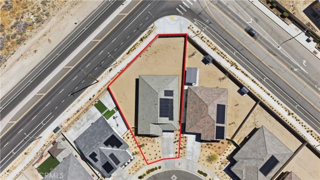 3347 Emerald Ln, Lancaster, CA 93535
