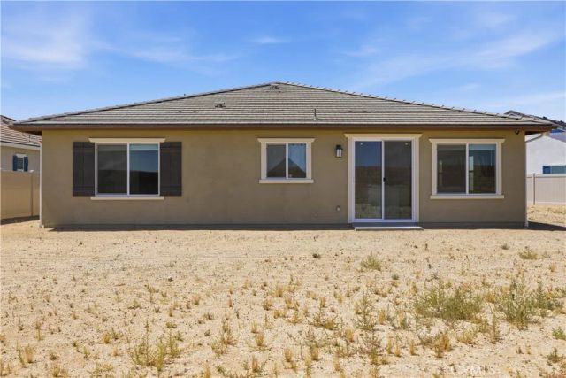 3347 Emerald Ln, Lancaster, CA 93535
