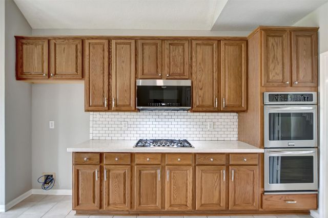 1709 Orlando Street, Friendswood, TX 77546
