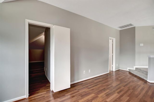 1709 Orlando Street, Friendswood, TX 77546