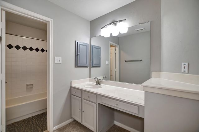 1709 Orlando Street, Friendswood, TX 77546