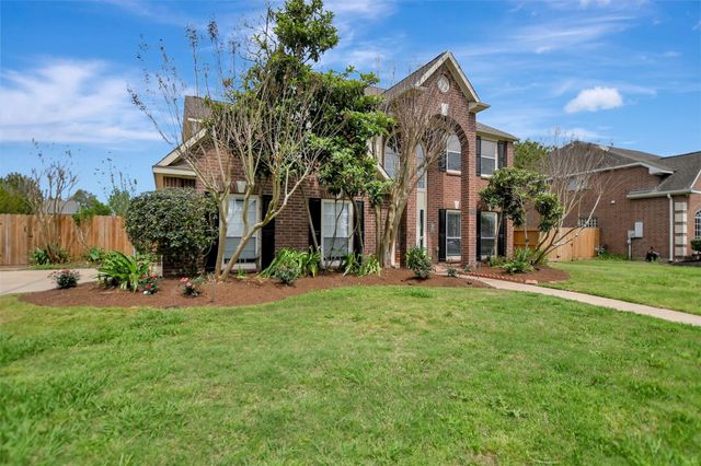 1709 Orlando Street, Friendswood, TX 77546