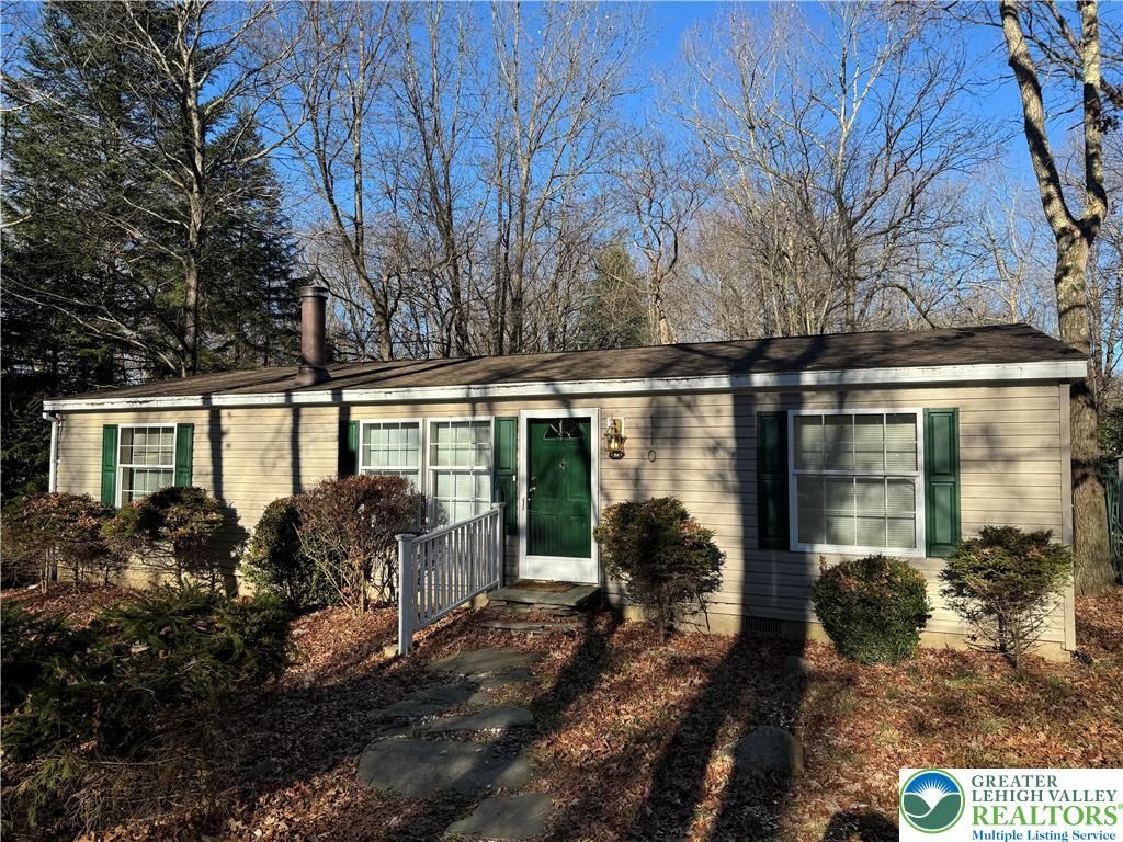 110 Berryman Lane, Penn Forest Twp, PA 18210