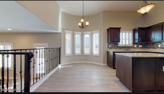 953 BOSCOBEL Street, El Paso, TX 79928
