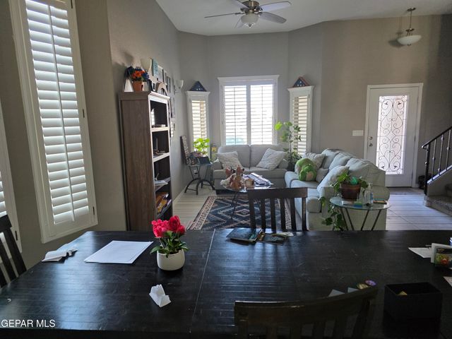 953 BOSCOBEL Street, El Paso, TX 79928