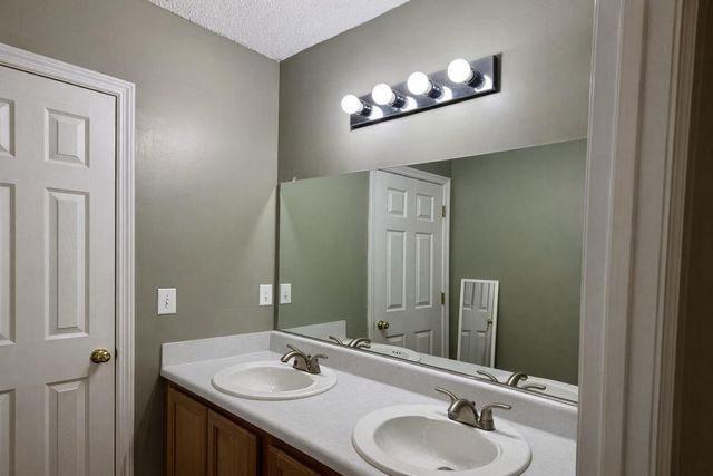 171 Hainsworth Drive, North Charleston, SC 29418