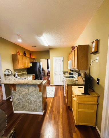 171 Hainsworth Drive, North Charleston, SC 29418