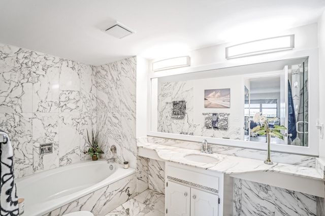 5100 N Ocean Blvd Apt 1217, Fort Lauderdale, FL 33308