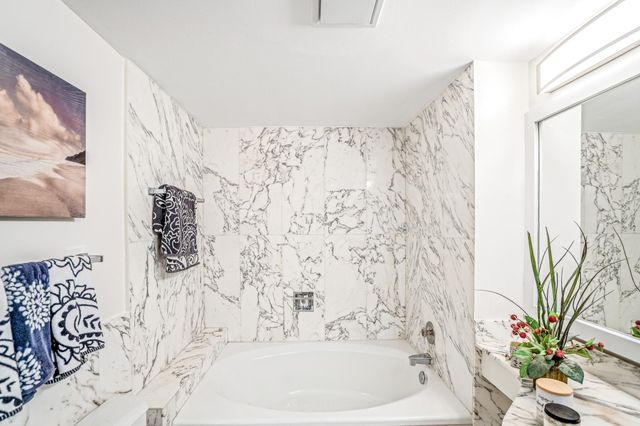 5100 N Ocean Blvd Apt 1217, Fort Lauderdale, FL 33308