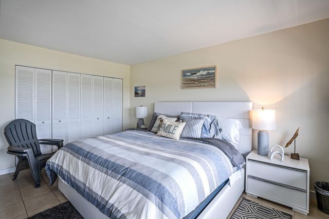 5100 N Ocean Blvd Apt 1217, Fort Lauderdale, FL 33308