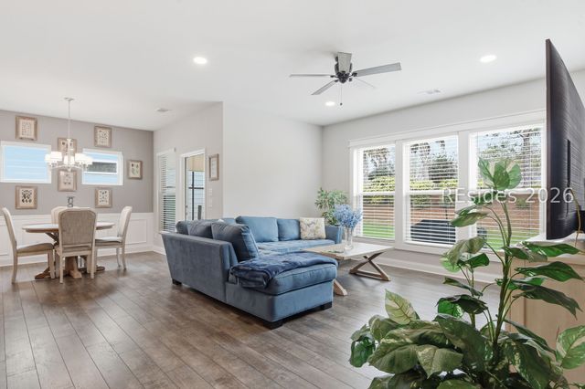 673 Village Green Ln, Okatie, SC 29909