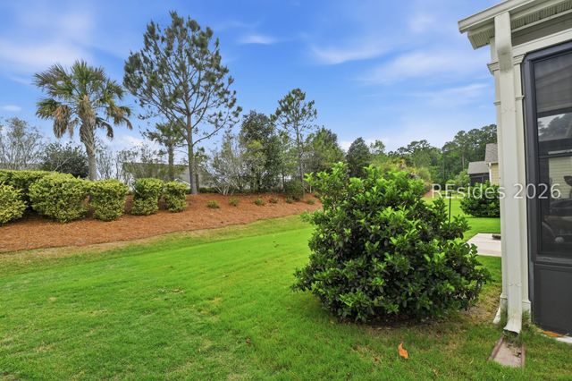673 Village Green Ln, Okatie, SC 29909