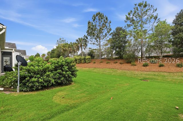 673 Village Green Ln, Okatie, SC 29909
