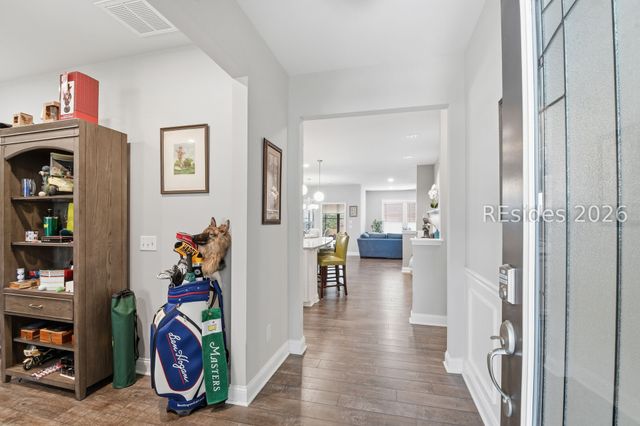 673 Village Green Ln, Okatie, SC 29909