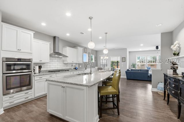 673 Village Green Ln, Okatie, SC 29909